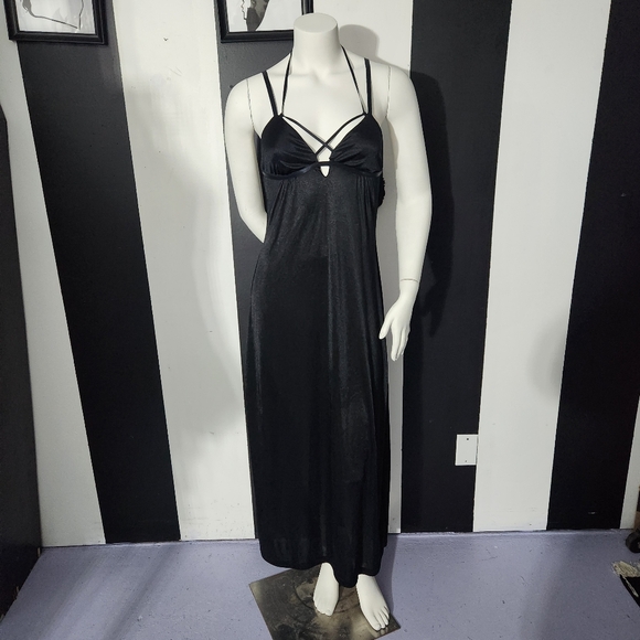Gothic Slip Dress - Picture 6 of 9